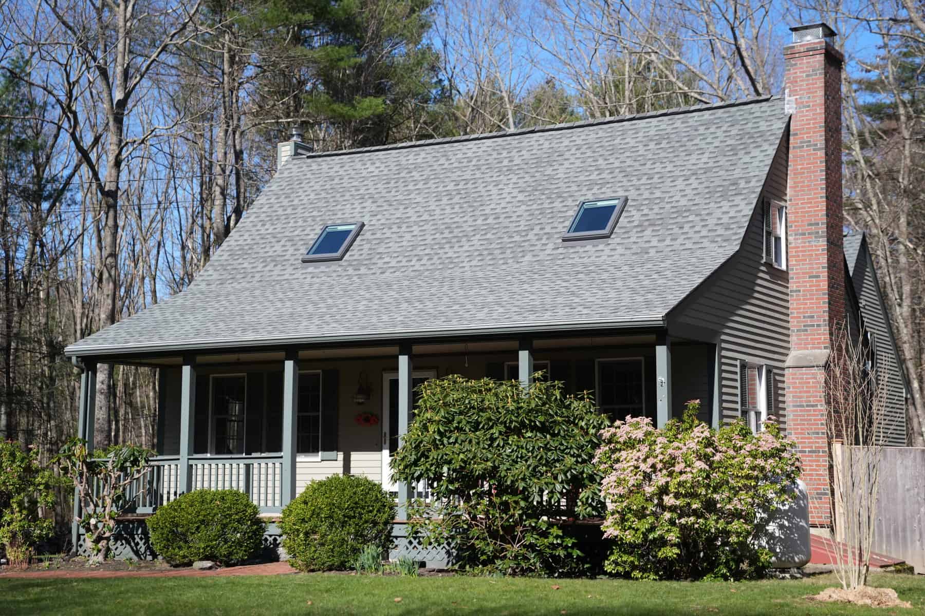 roof asphalt shingles